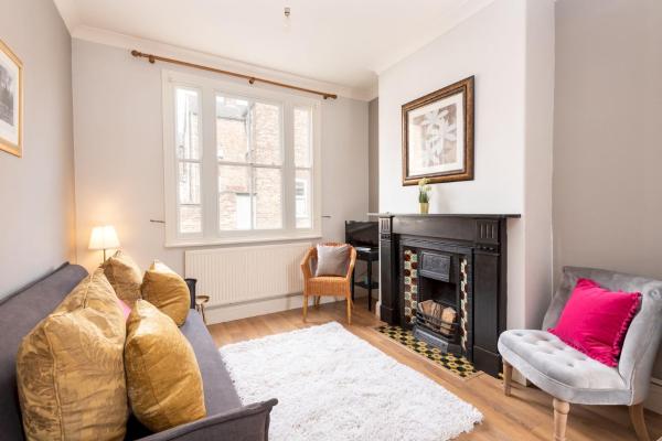 Charming Base For 5 Guests Near Bishy Rd In York - Pass The Keys - York