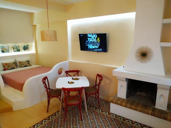 A la foto es mostra l'objecte Luxury studio in the centre of Palaikastro situat a la ciutat de Palekastron.