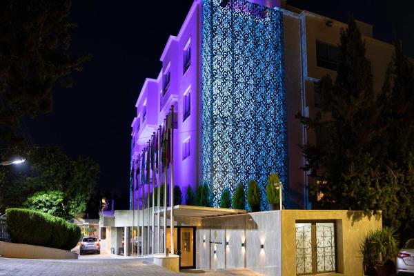Nella foto è visibile l'oggetto Amman International Hotel situato nella città di Amman.