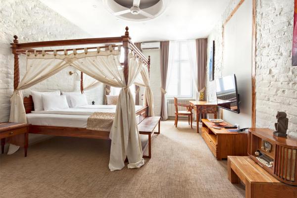SuperB Luxury Suites, Belgrad
