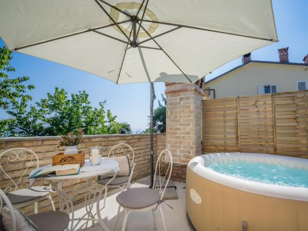 På billedet ses objektet Holiday Home Aničić by Interhome beliggende i byen Ika.