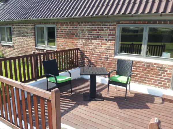På billedet ses objektet Lilleledgaard studio beliggende i byen Ringkøbing.