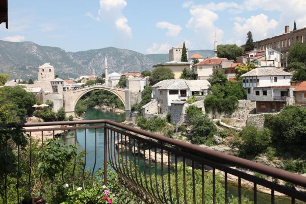 Nella foto è visibile l'oggetto Guest House Goa Mostar situato nella città di Mostar.