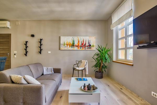 Parkside Studio Apartments Pula City Centre - Pula
