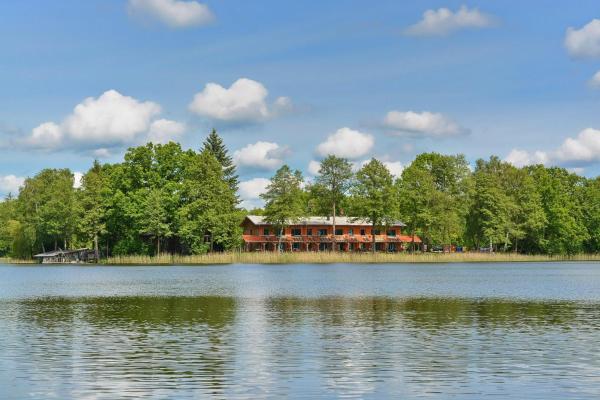 Στη φωτογραφία φαίνεται το αντικείμενο Seehaus Hartwigsdorf που βρίσκεται στην πόλη Pieverstorf.