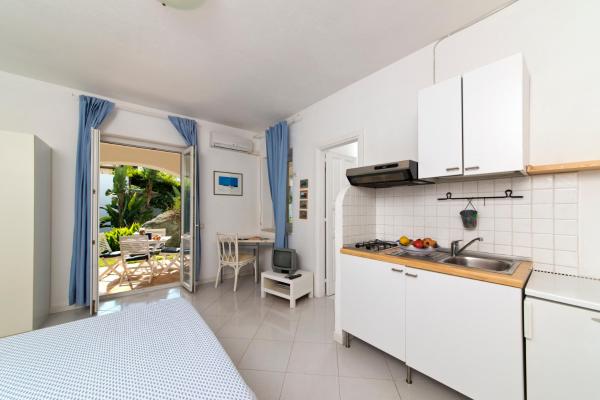 A la foto es mostra l'objecte Casa Agave situat a la ciutat de Ischia.