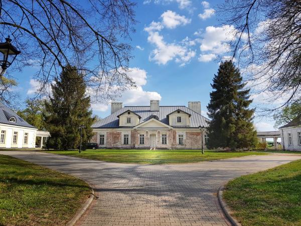 Pałac W Krzelowie - Polen