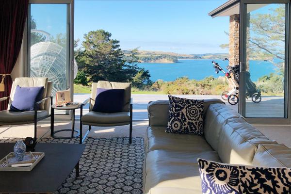 Deluxe Coastal Home & Award-winning Golf - Northland