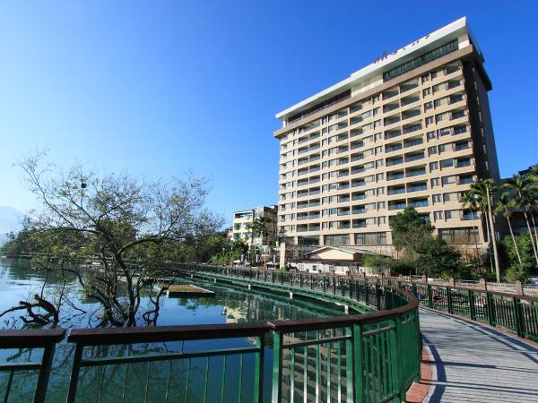 A la foto es mostra l'objecte Sun Moon Lake Hotel situat a la ciutat de Yuchi.