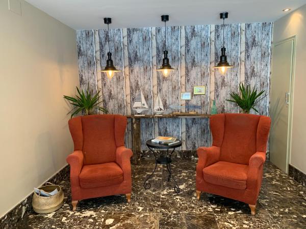 A la foto es mostra l'objecte Hotel Arcea Villaviciosa situat a la ciutat de Bedriñana.