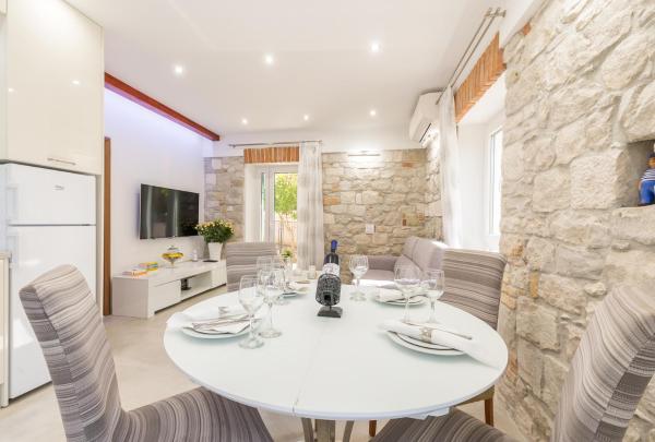 På billedet ses objektet Apartman Grgur beliggende i byen Split.