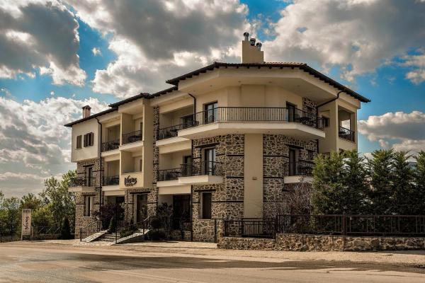 A la foto es mostra l'objecte Hotel Nostos Kastoria situat a la ciutat de Maniákoi.