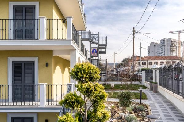 Auf dem Foto ist das Objekt Villa Marra in der Stadt Triest zu sehen.