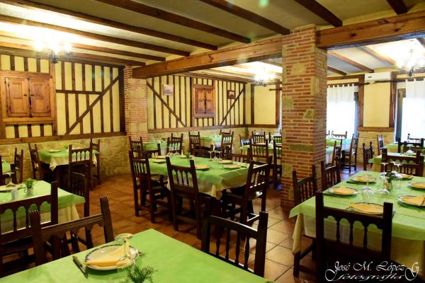 På billedet ses objektet Hostal Restaurante El Final beliggende i byen Puebla de Yeltes.