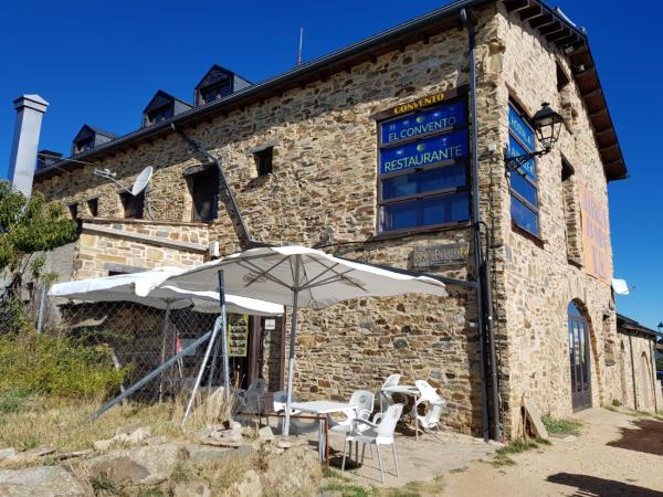A la foto es mostra l'objecte Convento de Foncebadon situat a la ciutat de Foncebadón.