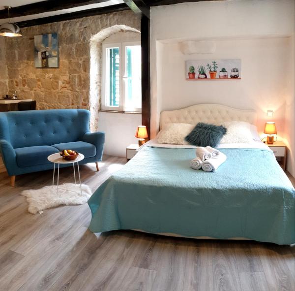 På bildet vises objektet Heritage Apartments Trumbić som ligger i byen Split.