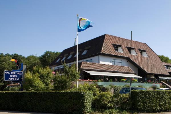 Auf dem Foto ist das Objekt Van der Valk Hotel Arnhem in der Stadt Wolfheze zu sehen.