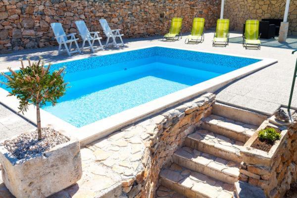Στη φωτογραφία φαίνεται το αντικείμενο House Sardelić που βρίσκεται στην πόλη Prigradica.