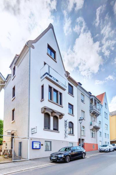 A la foto es mostra l'objecte Hotel Cornelia situat a la ciutat de Ockstadt.