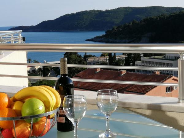 Becici Apartment - Budva