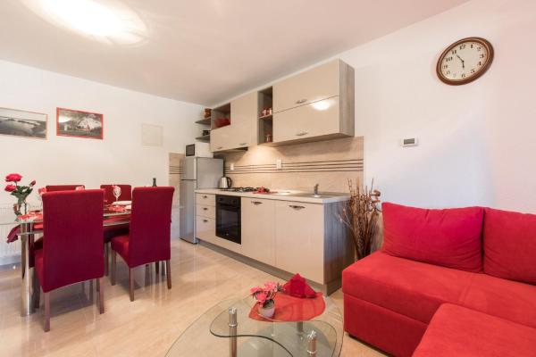照片显示了位于Bajčići市的Apartment Doris, Nenadici物件。