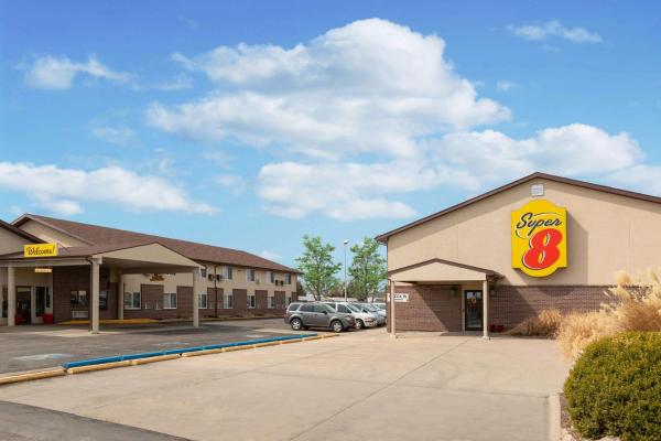 Foto 1: Super 8 by Wyndham North Platte