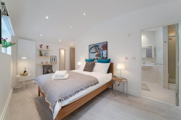 Foto 2: Huge & Central 3 Bedr, 4 Beds, 2,5 Bath Covent Gdn