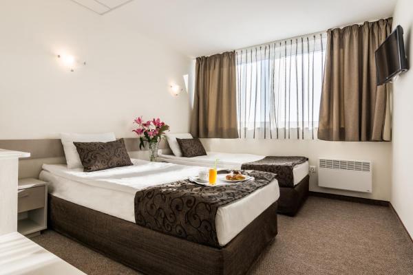 Na fotografii je vidět objekt Park Hotel Moskva nacházející se ve městě Sofie.
