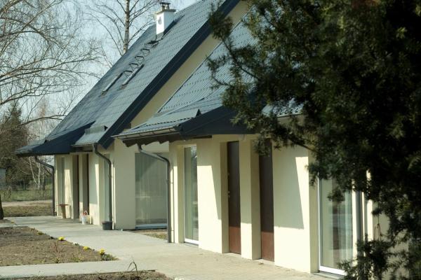 The photo shows the Cicha Przystań located in the city of Łaszka.