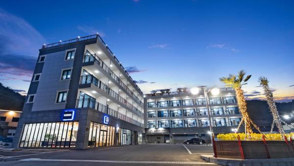 Auf dem Foto ist das Objekt Gold Beach Resort in der Stadt Soje zu sehen.