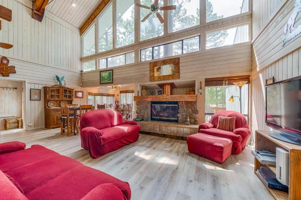 A la foto es mostra l'objecte Alto Chalet situat a la ciutat de Alto.