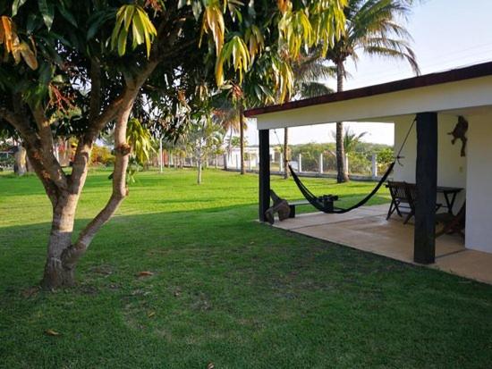 A la foto es mostra l'objecte Puerto Lobos Dive camp situat a la ciutat de Tamiahua.