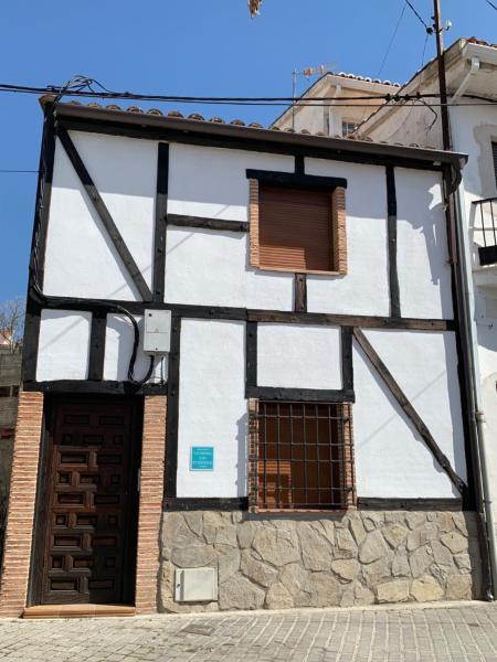 A la foto es mostra l'objecte Casa Castillo situat a la ciutat de Valdilecha.