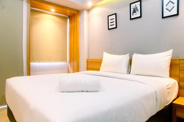 A la foto es mostra l'objecte Modern and Comfy Studio Apartment No Kitchen Mustika Golf Residence By Travelio situat a la ciutat de Cikarang.