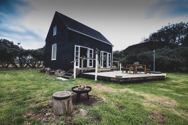 На фото показан объект Kakariki Cottage, расположенный в городе Hunua.