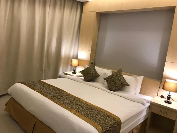 Asfar Suites, Shaqra