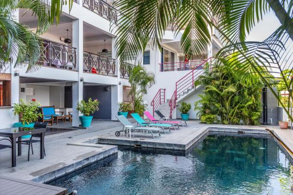 På bilden syns objektet Hôtel Villa Les Orchidées som ligger i staden Ambatoloaka.