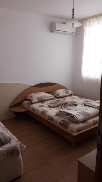 Na fotografii je vidět objekt Sea Bedroom Apartments nacházející se ve městě Nesebar.