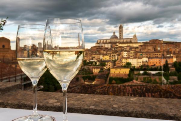 På billedet ses objektet Villa Elda Boutique Hotel beliggende i byen Siena.