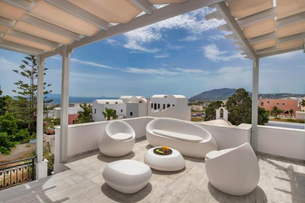 A la foto es mostra l'objecte Villa Soula situat a la ciutat de Fira.