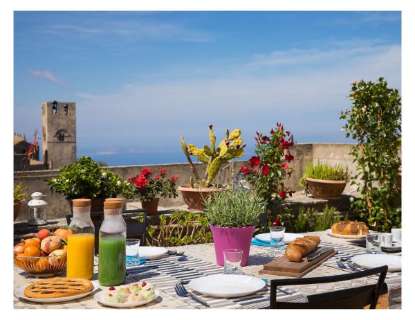 Nella foto è visibile l'oggetto Bella Vista b&b situato nella città di Erice.
