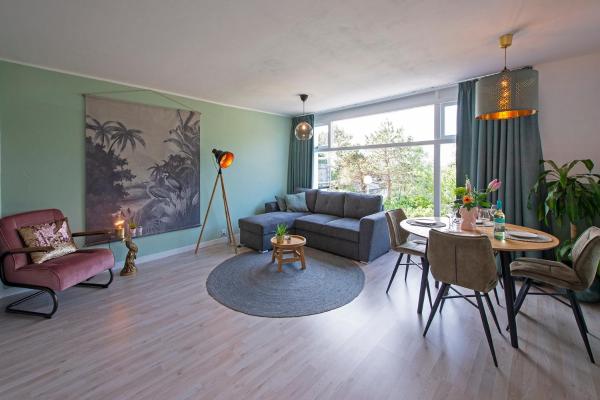 Amsterdam Beach Apartment 65, Зандворт
