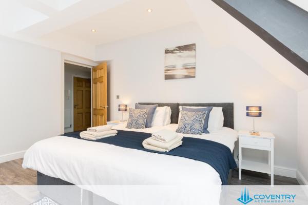 På billedet ses objektet 2 Bedroom Apartment, NEC, HS2, BHX, JLR - Devereux House, Hosted By Coventry Accommodation beliggende i byen Shustoke.