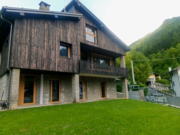 A la foto es mostra l'objecte RELEVEN GUEST HOUSE situat a la ciutat de Vernante.