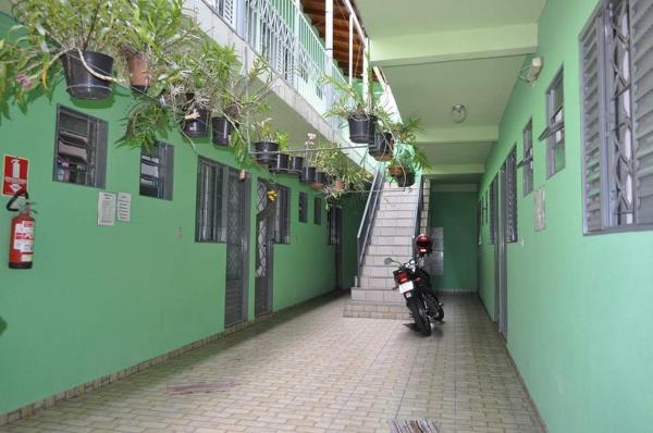 A la foto es mostra l'objecte Hospedagem Centro Champagnat situat a la ciutat de Londrina.