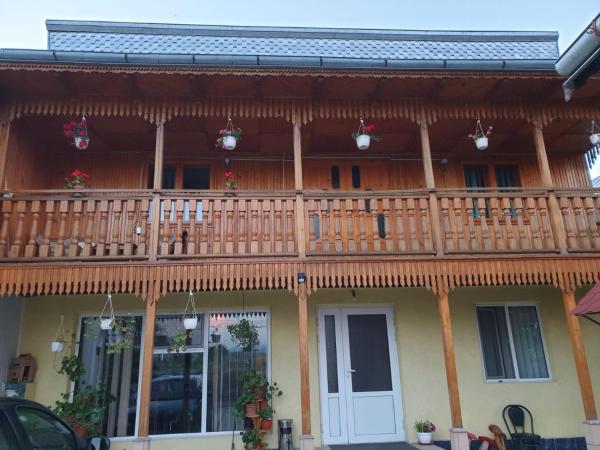 Na zdjęciu widoczny jest obiekt Pensiunea Casa Ana położony w mieście Valea Seacă.