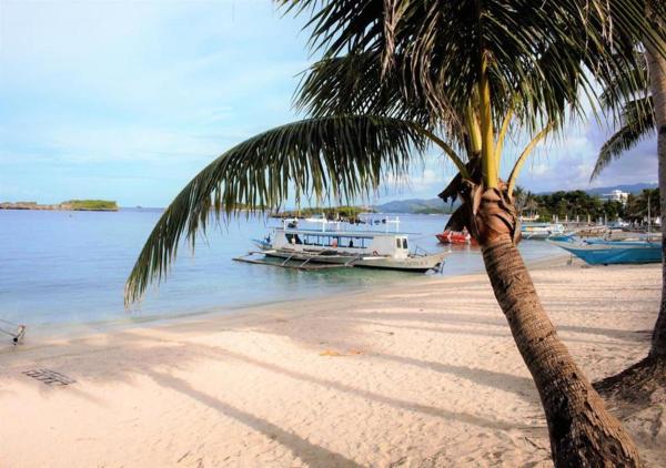 Na fotografii je vidět objekt Happy's Homestay nacházející se ve městě Boracay.