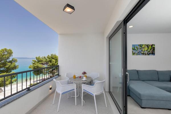 Central Beach Apartments - Tučepi