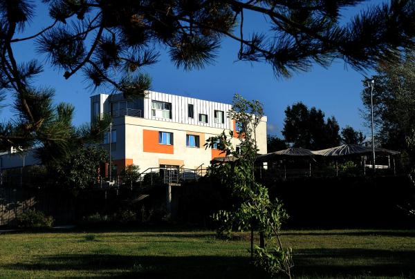Na foto é possível ver o objeto Hostel Dharma localizado na cidade de Rijeka.