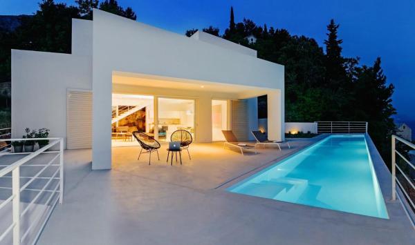 Na zdjęciu widoczny jest obiekt Villa V - private pool, special location & surroundings położony w mieście Kutleša.
